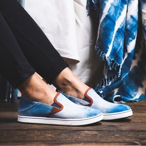 OluKai Women's Pehuea Limited Edition Slip On Sneakers, Hawaiian Blue